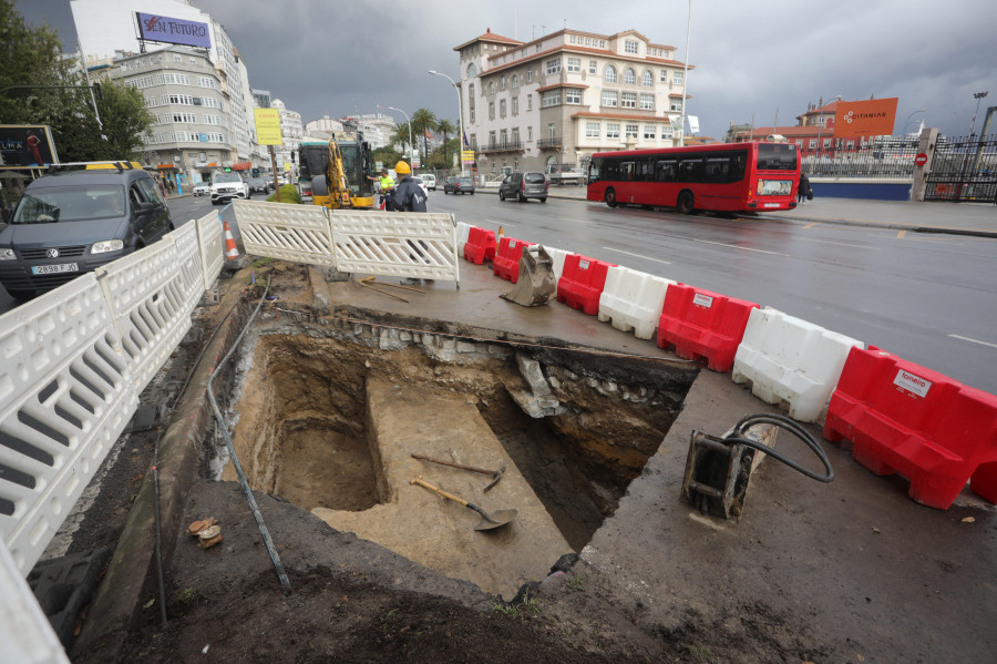 El tráfico del centro se congestiona por el mal tiempo y las obras