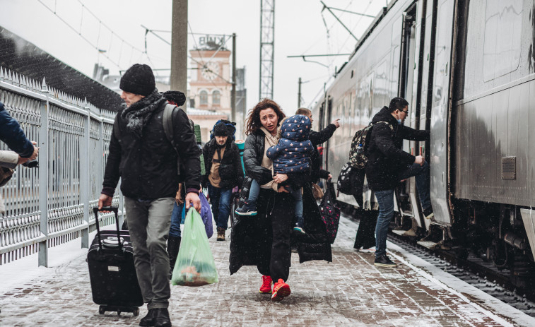 Llega a Jersón primer tren desde Kiev desde el comienzo de guerra en Ucrania