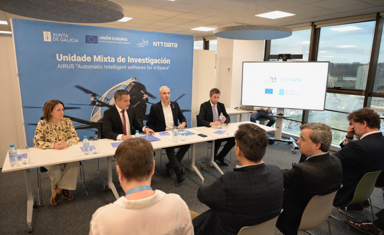 Presentan una plataforma tecnológica para permitir el tráfico de drones por A Coruña