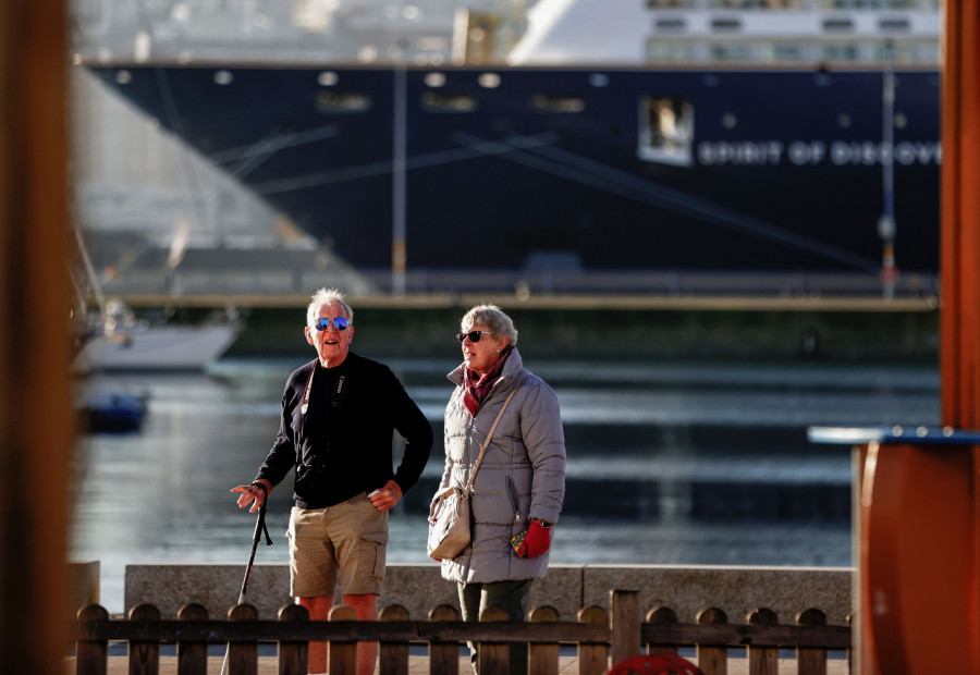 El puerto de A Coruña registrará este mes nueve escalas de cruceros