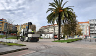 La plaza del Balneario de Arteixo  se engalana para la 30 Feira do Galo