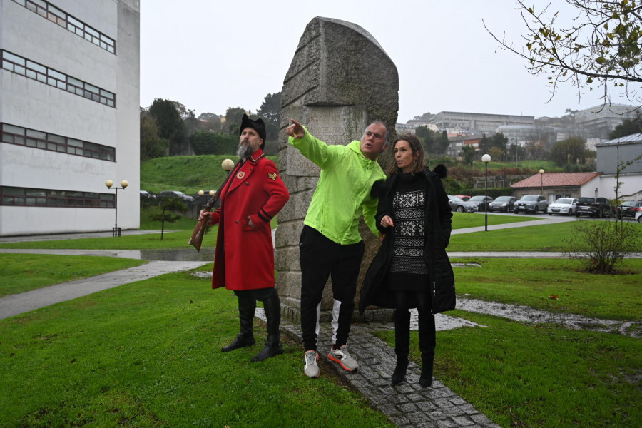 Soldados por un día para una nueva ruta guiada por A Coruña