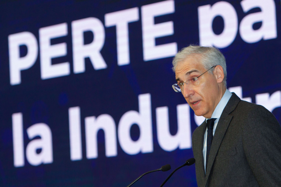 Conde critica que la ley de industria  “llega tarde” y no fue consensuada