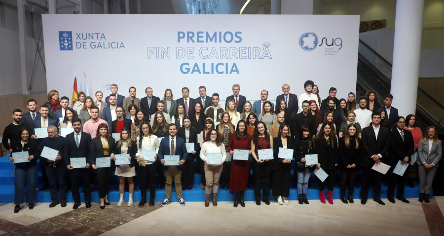 Rueda pone en valor “los méritos y el esfuerzo” en los premios Fin de Carrera