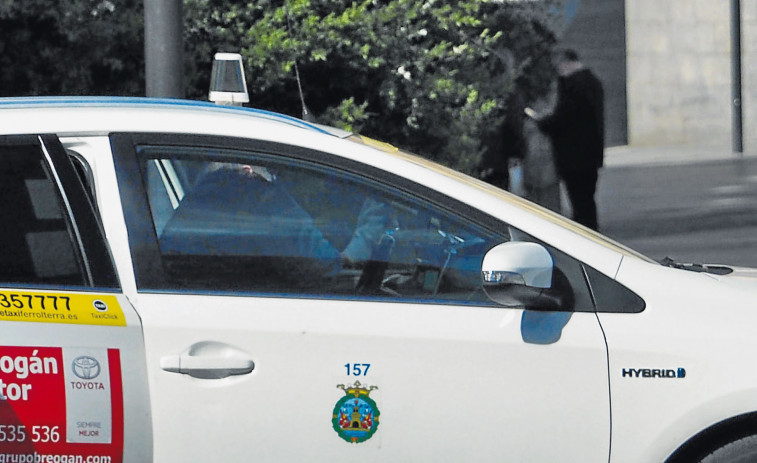 Un taxista da positivo en cocaína en Oleiros tras huir de dos controles policiales