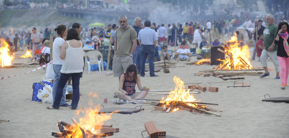 Portos de Galicia sanciona a Oleiros por celebrar una sardiñada en el muelle de Mera