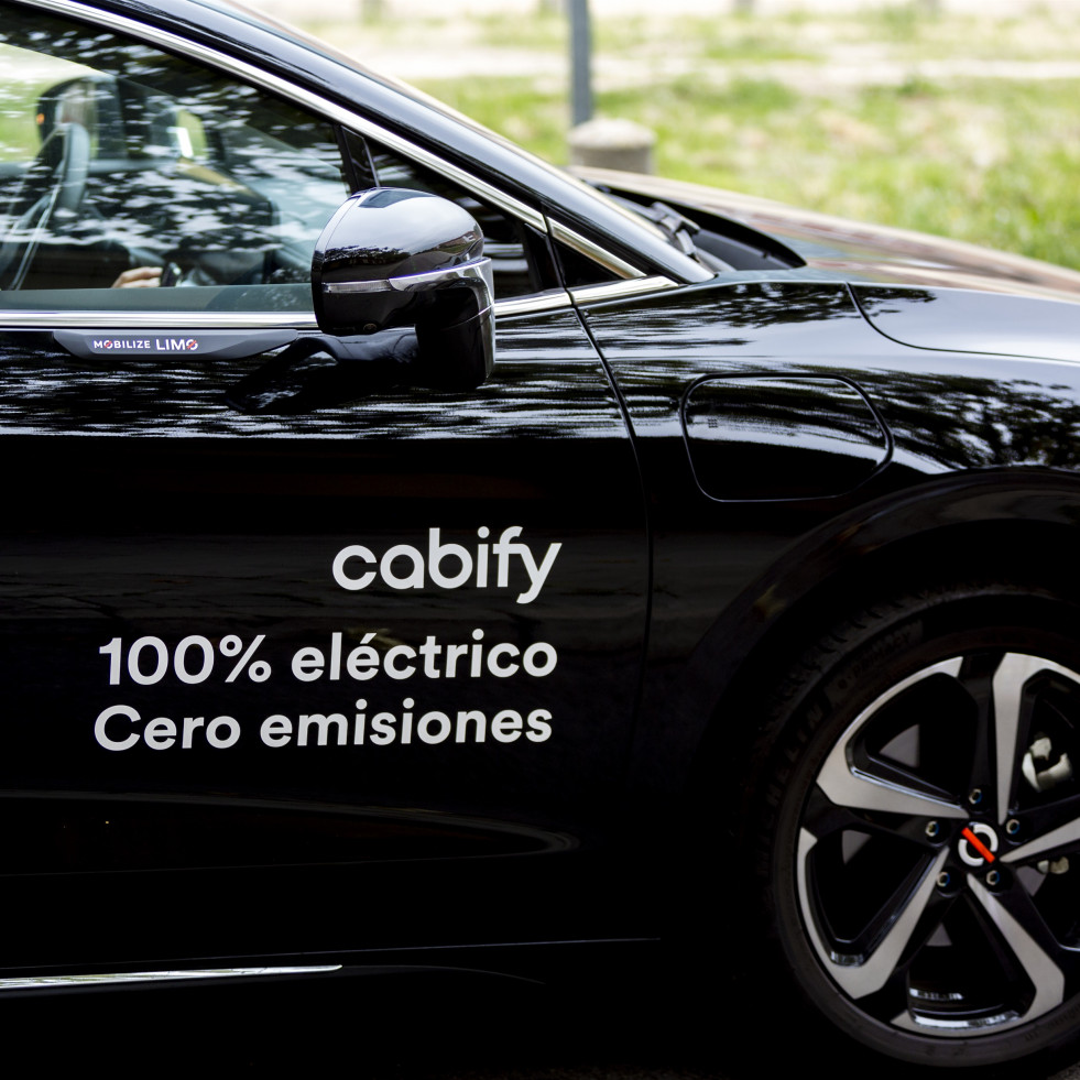 Condenan a dos hombres por un ataque racista a un conductor de Cabify imitando gestos de simio