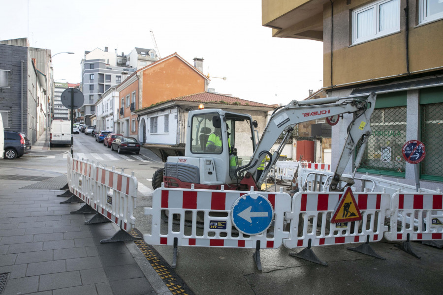 Avanzan las obras de renovación de la red de saneamiento de la calle de Cardenal Cisneros