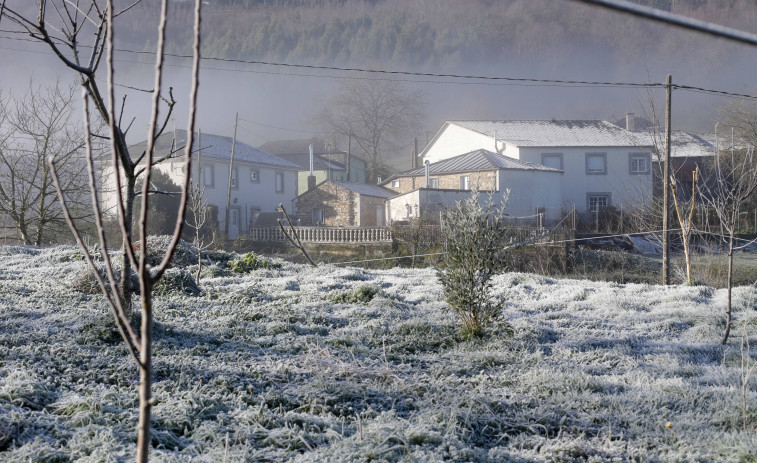 El sur de Lugo se congela con temperaturas de hasta 4 grados bajo cero