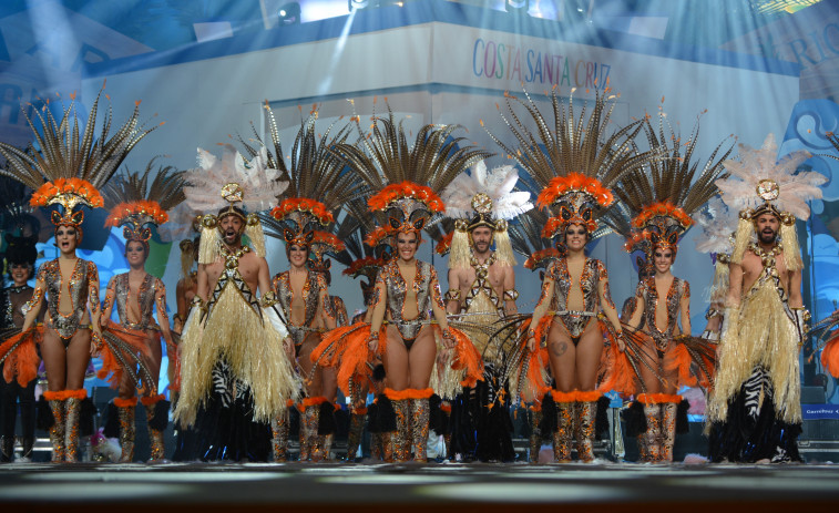 Los Joroperos de Tenerife, la comparsa más laureada del carnaval canario, estará en el Entroido de Sada