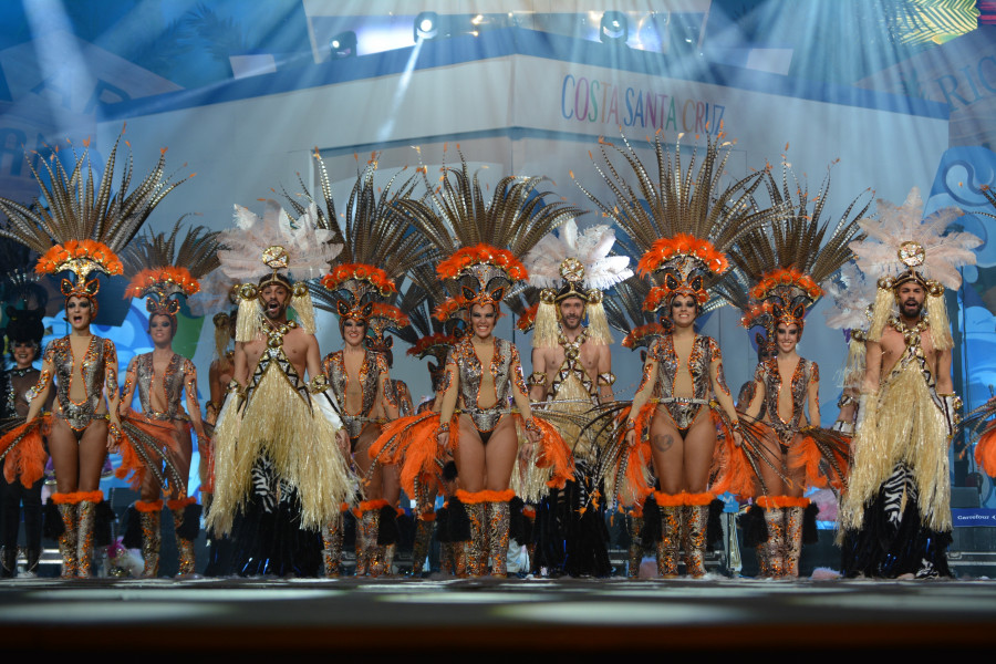 Los Joroperos de Tenerife, la comparsa más laureada del carnaval canario, estará en el Entroido de Sada