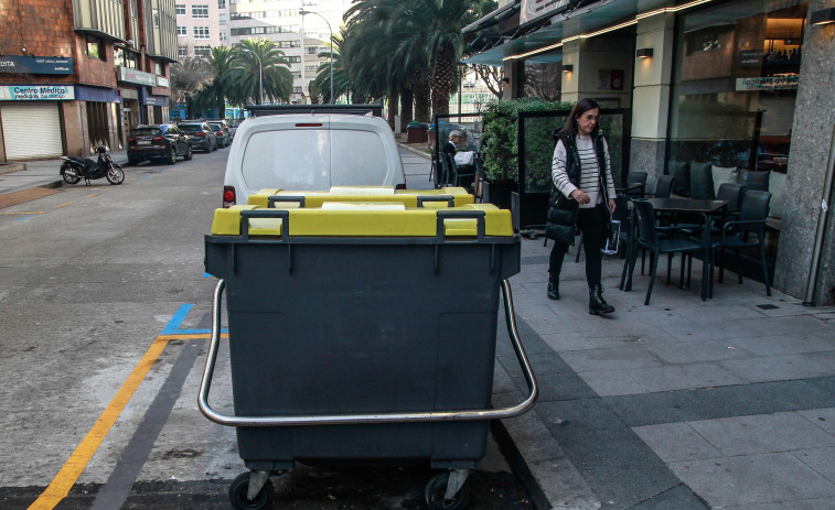 Piden cambiar de ubicación los contenedores para evitar que estén junto a las terrazas