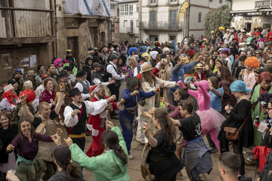 Laza, el carnaval donde vuelvan los trapos sucios y las hormigas rabiosas