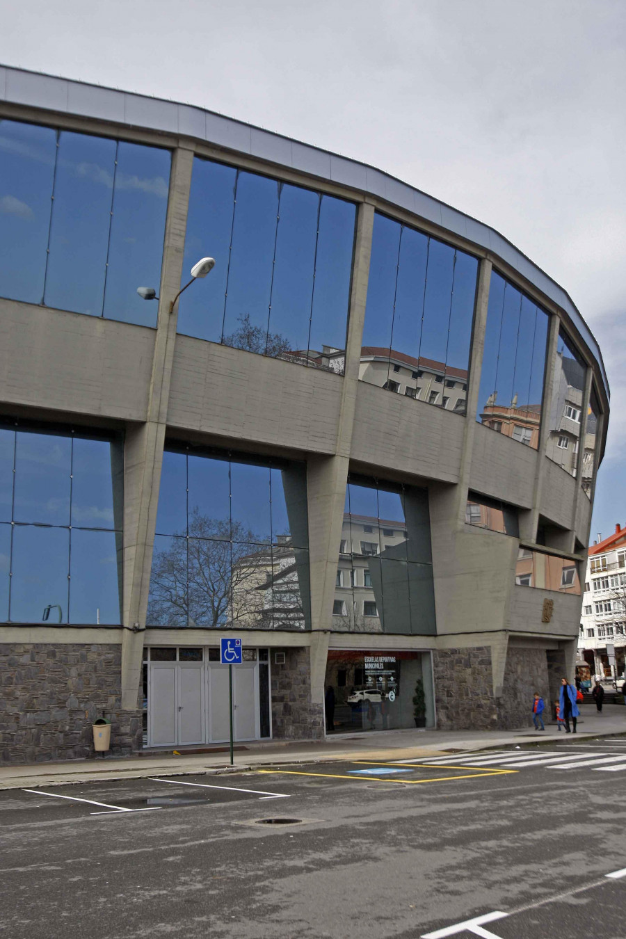 El BNG exige que se mejoren los salarios de los conserjes deportivos de A Coruña