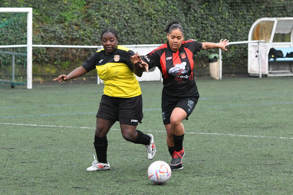 Partido de futbol femenino por Carnaval @Mónica Arcay (9)