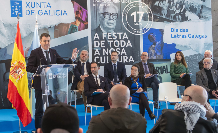 Más de un centenar de actos homenajean a Fernández del Riego en las Letras Gallegas