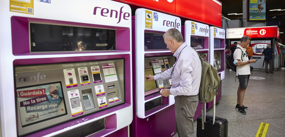 Renfe expidió más de dos millones de abonos gratuitos entre mayo y julio