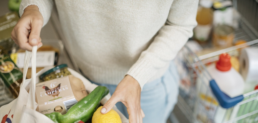 Los precios de alimentos subieron un 0,9% en mayo, un aumento por tercer mes consecutivo