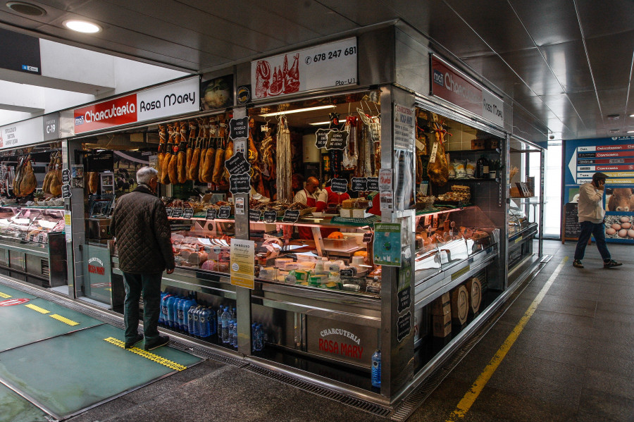 Desánimo entre los placeros de los mercados de A Coruña por la caída del consumo