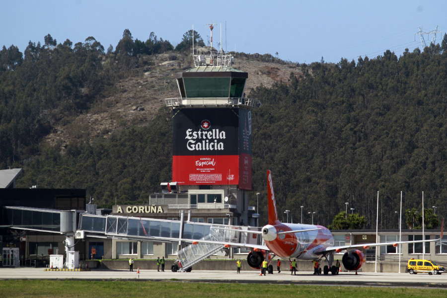 Aena tramita la expropiación de cinco terrenos en Alvedro