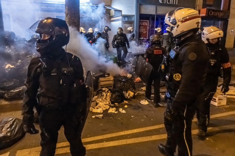 La violencia en las manifestaciones enfrenta al Gobierno galo y a la izquierda