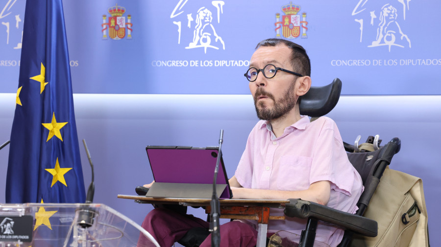 Echenique, hospitalizado por neumonía aunque con pronóstico estable