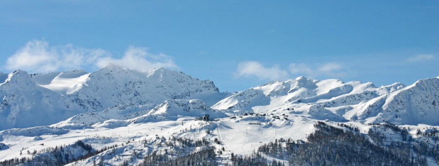 Dos esquiadores muertos en un alud en los alpes italianos