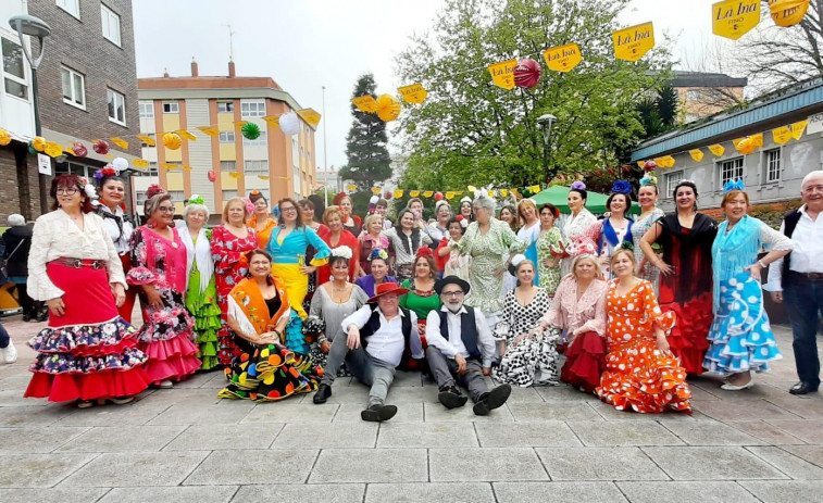 La Feria de Abril de O Ventorrillo sobrepasó las previsiones, agotó existencias y se alargó toda la jornada