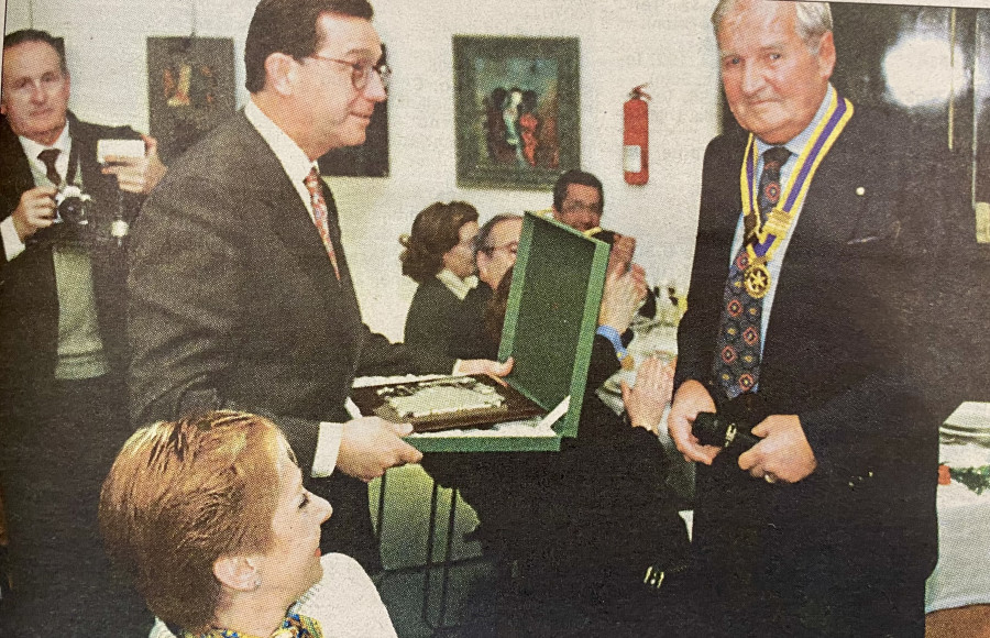 Hace 25 años: El Rotary Club nombra a José Luis Méndez "Coruñés del Año" y se crea el coordinador de emergencias