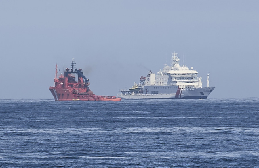 Continúa sin éxito la búsqueda de dos marineros del 'Vilaboa' y 'Novo Xoel'
