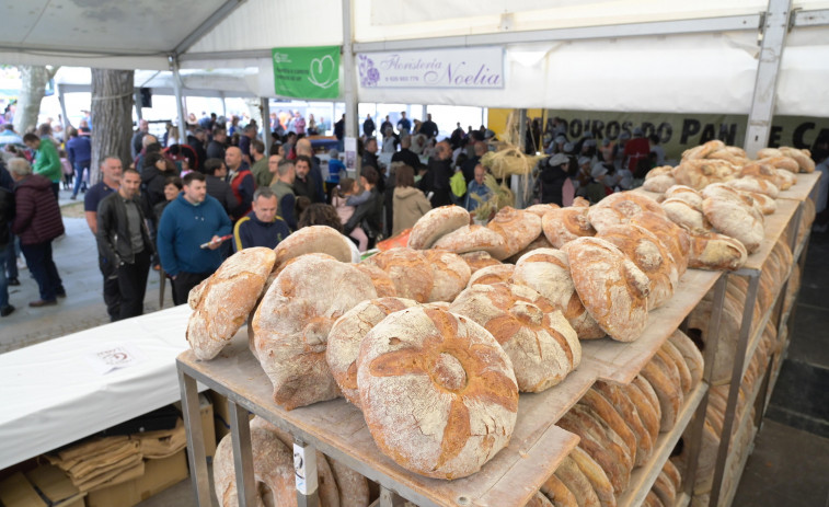 Carral celebra este fin de semana los veinte años de su Festa do Pan