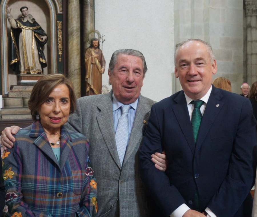 El PP de A Coruña quiere recuperar el Rosario como festivo y las Casas Regionales en María Pita