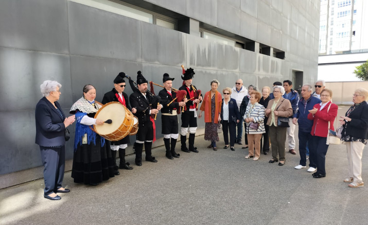 Los Rosales celebra el 15 aniversario de su parroquia