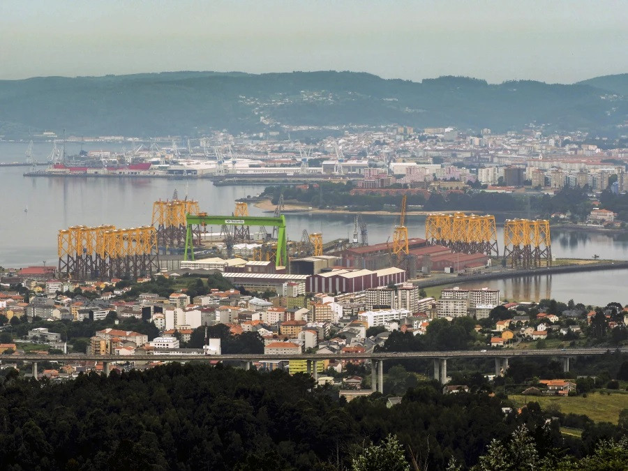 Fallece un operario tras un accidente en una factoría de Navantia en Fene