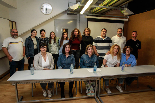 Hccoruna presentacion hockeypatinesfemenino