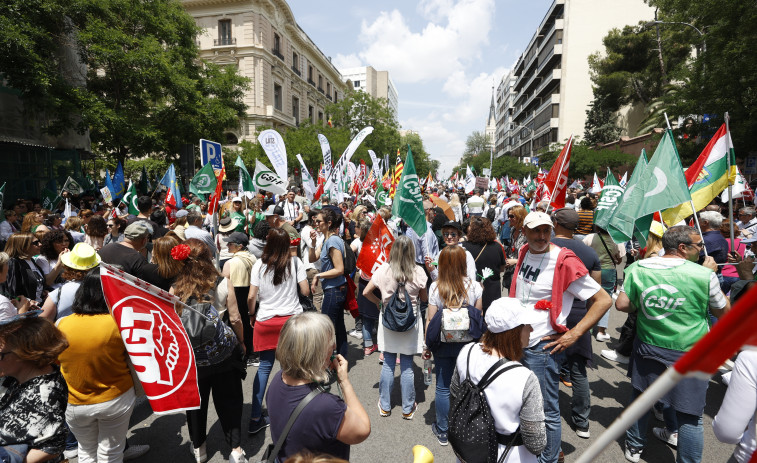 Miles de funcionarios de Justicia se manifiestan en Madrid para que el Gobierno “reaccione”