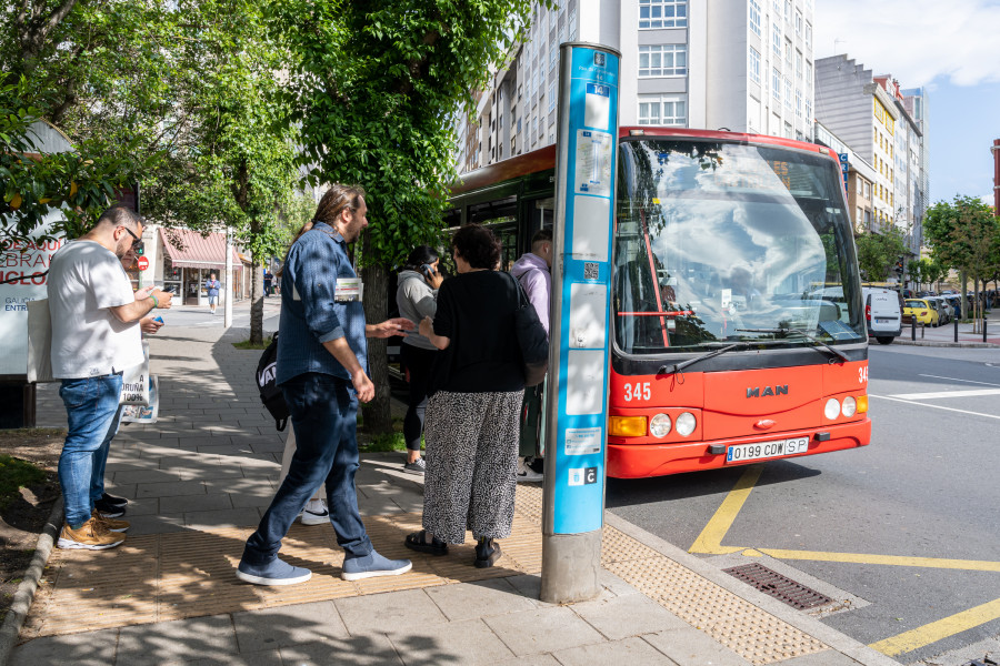 "A Coruña hai que querela enteira": Xan Xove cierra la campaña recorriendo los barrios