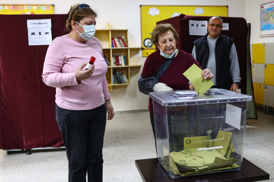 La oposición denuncia irregularidades en la segunda vuelta electoral en Turquía