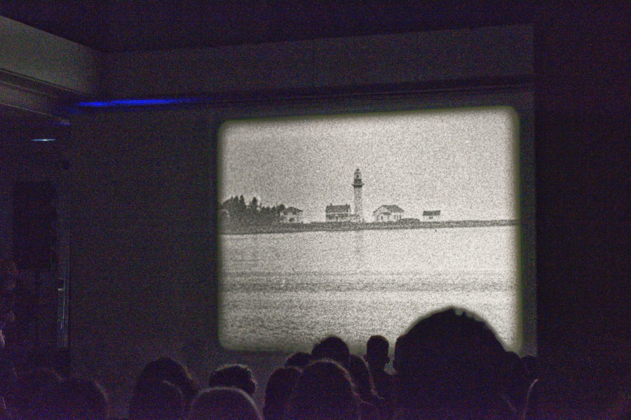 El S8 homenajea a la Torre de Hércules con la performance del canadiense John Price