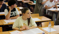 Los futuros universitarios se enfrentan a la temida EBAU en el campus de A Coruña