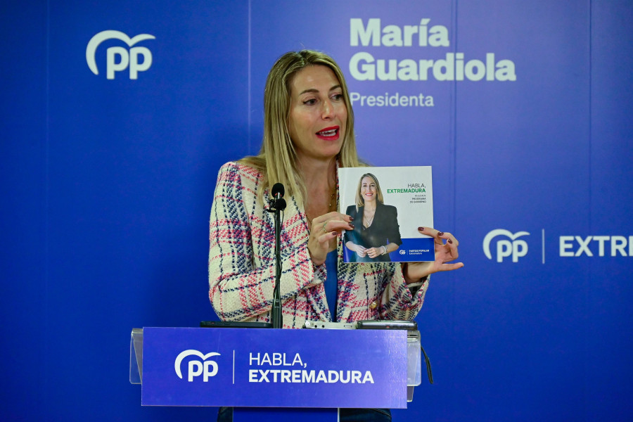 PP y Vox inician conversaciones para la conformación del nuevo Gobierno extremeño