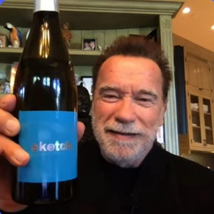 A Schwarzenegger le gusta el albariño