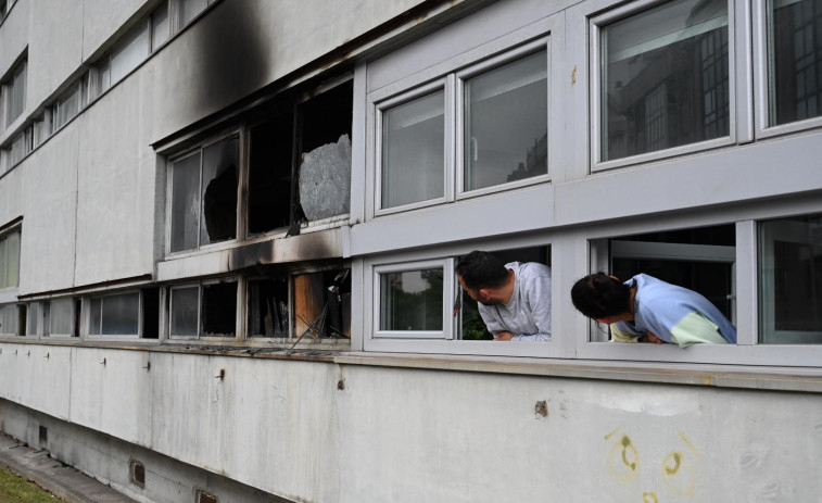 Evacuada una persona con quemaduras tras un incendio en A Coruña