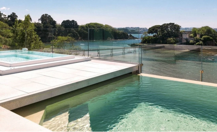 Nadar en agua dulce: las piscinas más especiales de la provincia de A Coruña