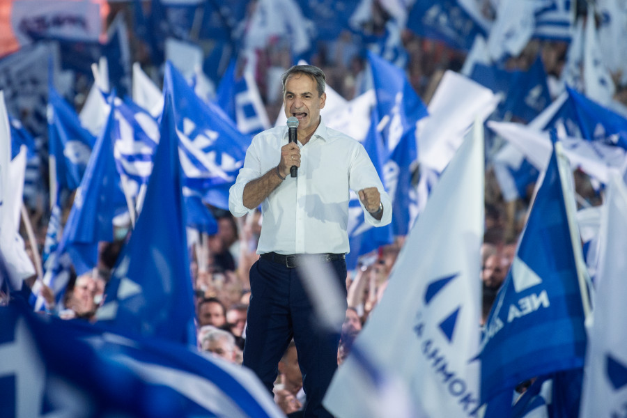 Los conservadores de Mitsotakis buscan alcanzar hoy la mayoría absoluta en las elecciones griegas