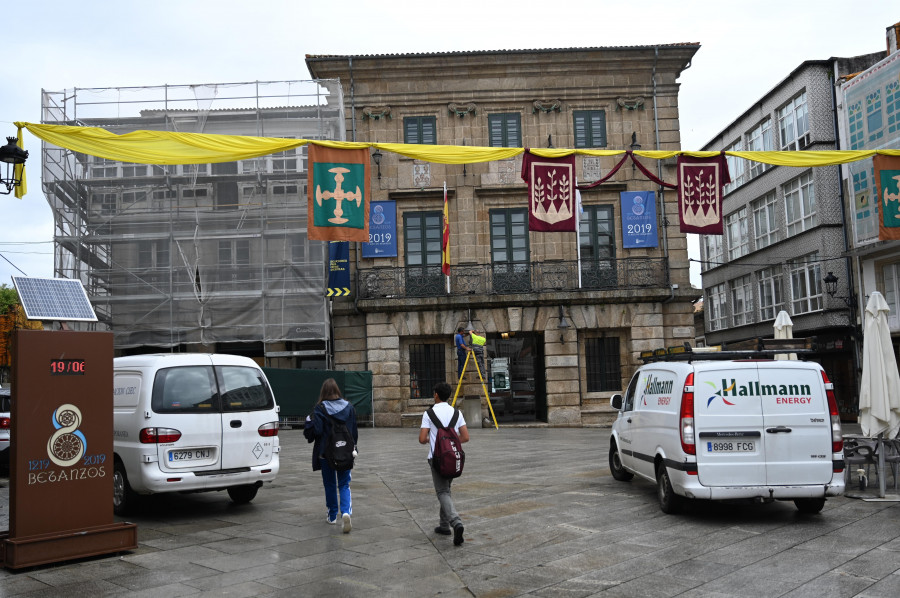 La demanda de ‘paradas’ para la Feira Franca Medieval casi triplica la oferta