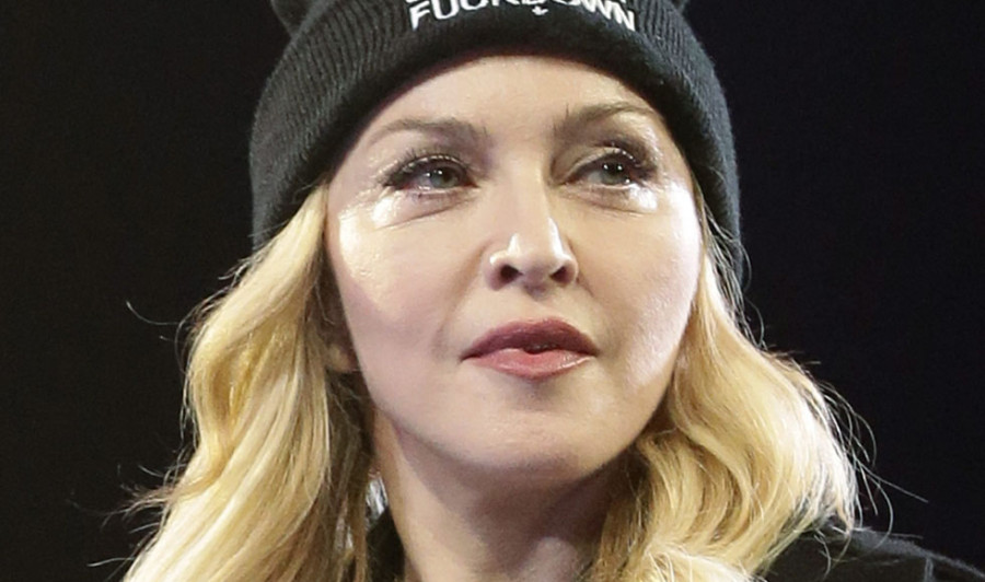 Madonna se recupera en casa y "está mejor" tras su reciente hospitalización en la UCI