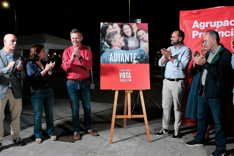 Así fue el inicio de la campaña electoral en A Coruña