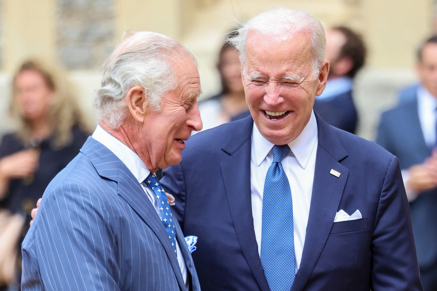 Biden trata Ucrania con Sunak y la crisis climática con Carlos III en su visita a Londres