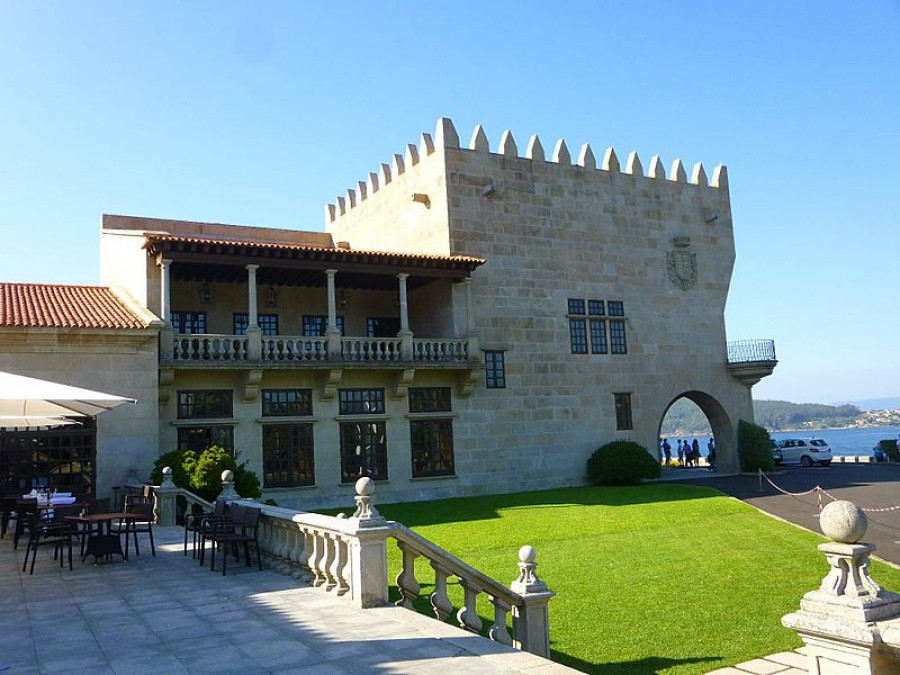 El Parador de Baiona, el más bonito de la red de Paradores para los viajeros de Lonely Planet